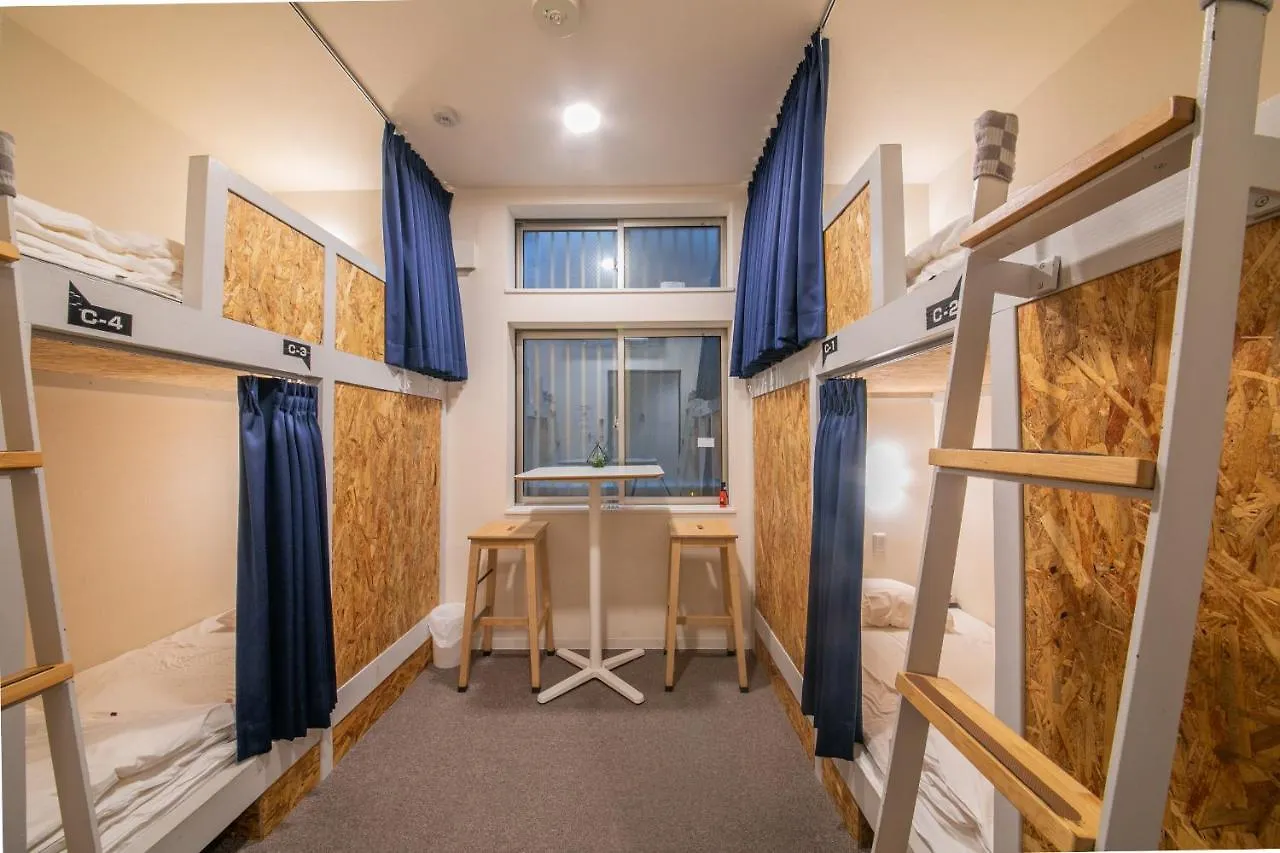 Hostel Kizuna Hotel Gojo Kiyomizu-Dera Kamogawa Kyoto Japan